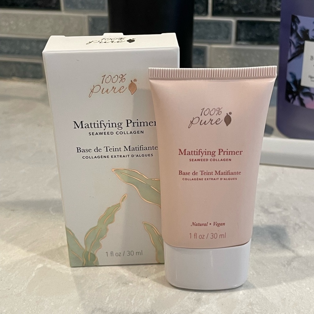 100% Pure Mattifying Primer